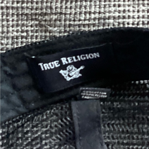 True Religion cap - Picture 4 of 5